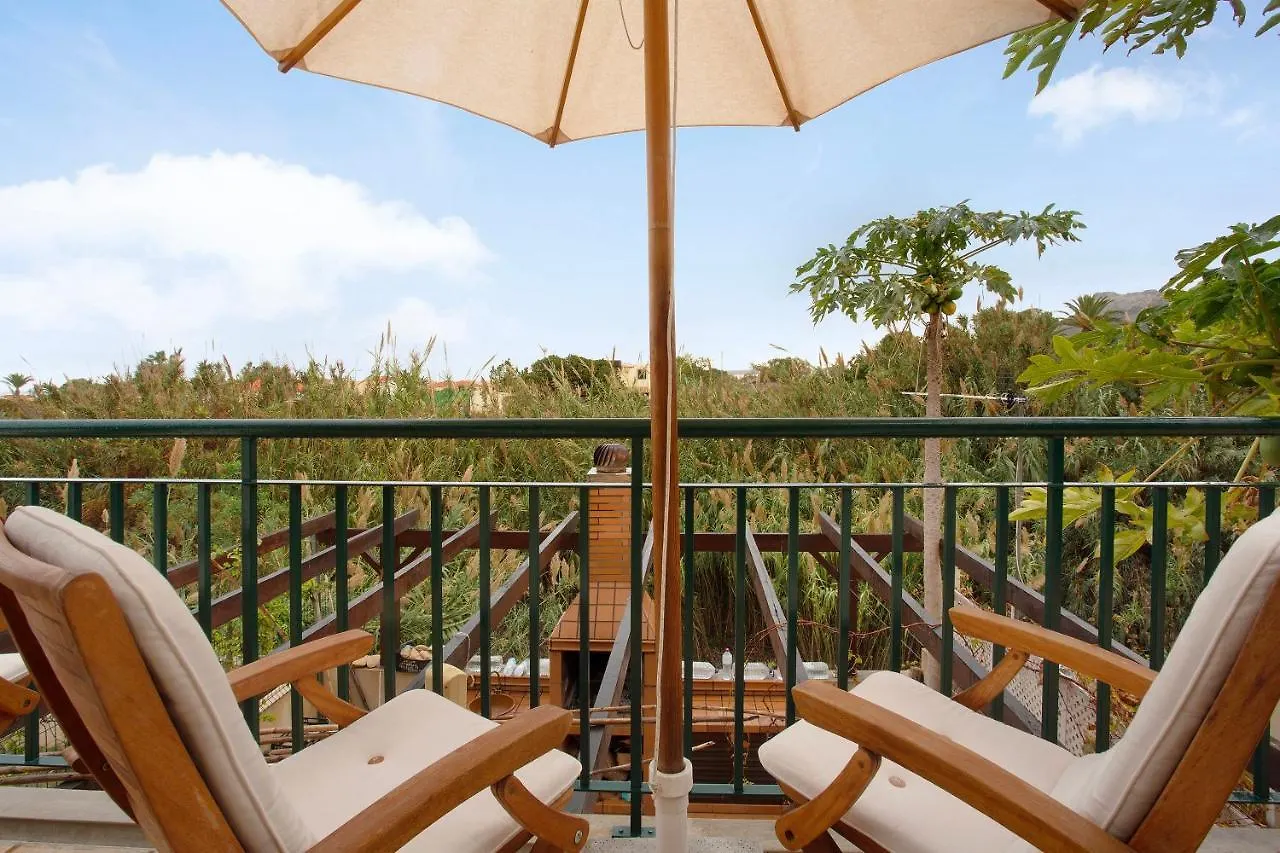 Energia Dourada - Porto Santo Villa