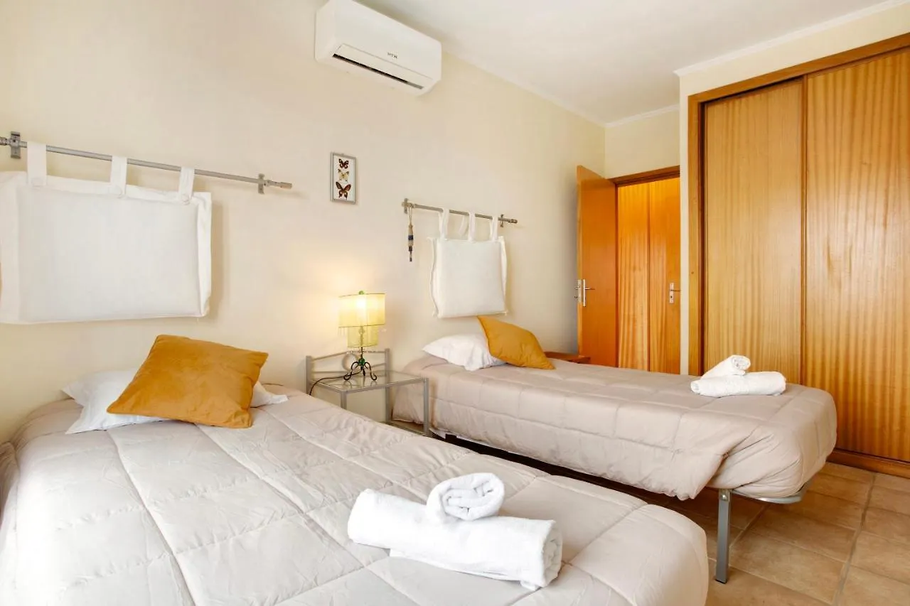 Tatil Evi Energia Dourada - Porto Santo Villa